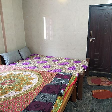 Sarvesh Arundekar Home Stay In Beach Side Ac Room Gokarna  Bagian luar foto