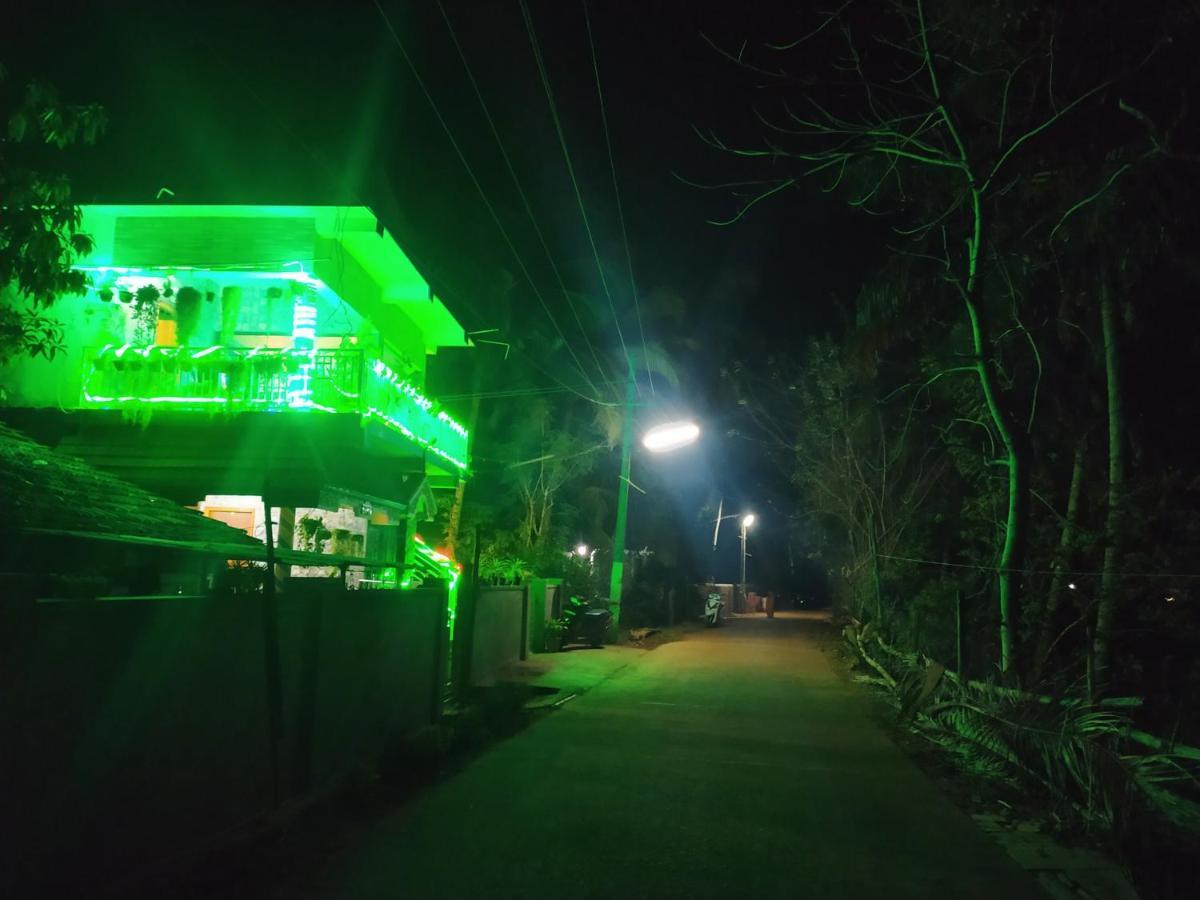 Sarvesh Arundekar Home Stay In Beach Side Ac Room Gokarna  Bagian luar foto