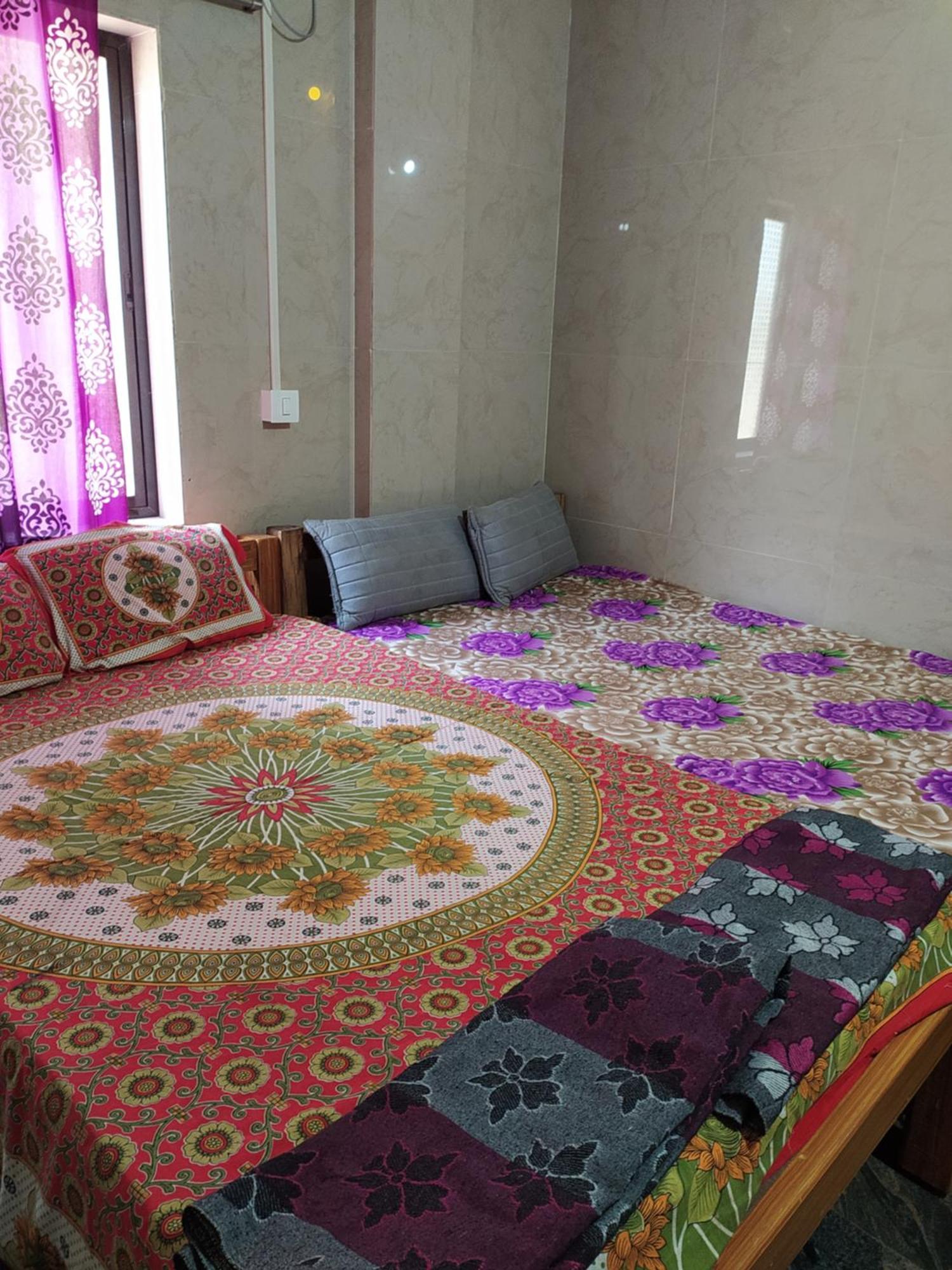 Sarvesh Arundekar Home Stay In Beach Side Ac Room Gokarna  Bagian luar foto